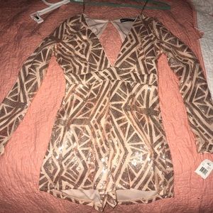 Sequenced long sleeve romper